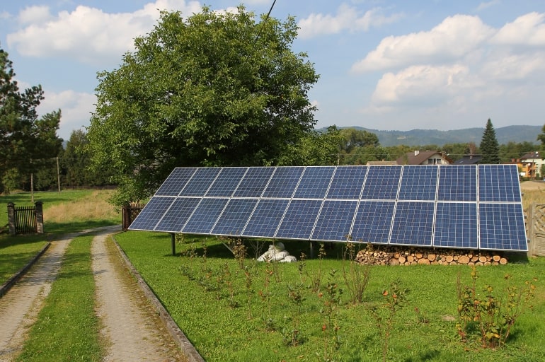 Polacy wybierają energię słoneczną