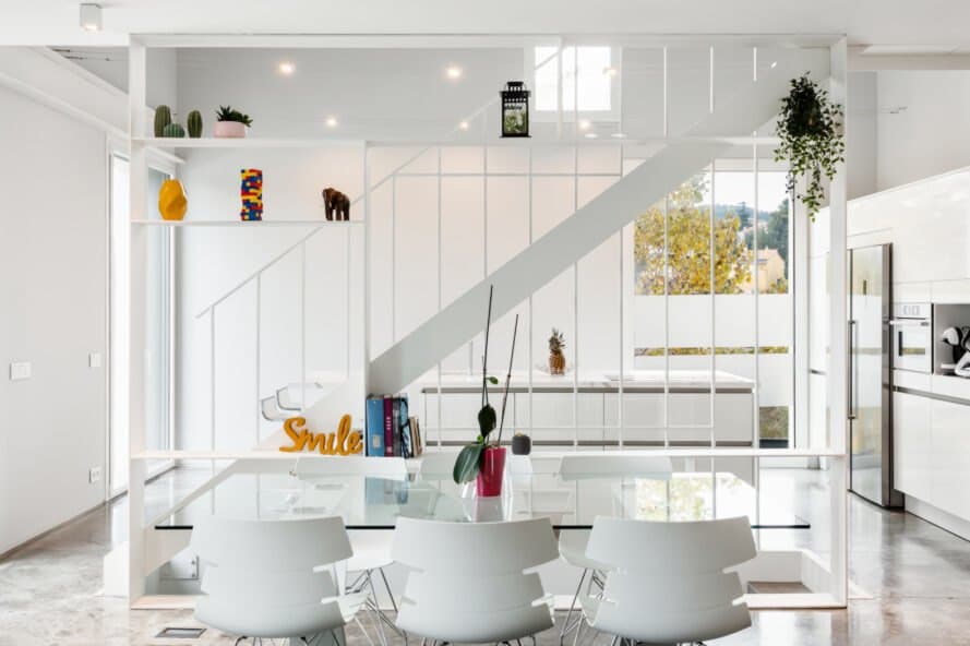 salon w minimalistycznym domu