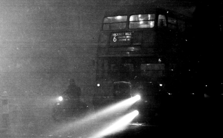 Wielki smog w Londynie 70 lat temu zabił 12 tysięcy osób. Jak doszło do katastrofy?