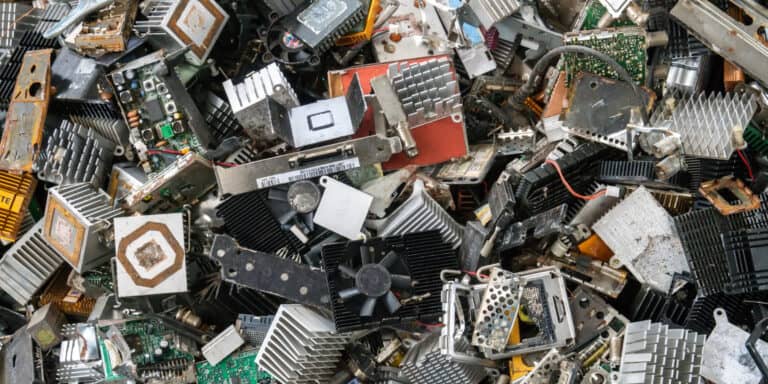 Czym są e-odpady? Polskie dzieci wiedzą to lepiej niż ich rówieśnicy z innych krajów